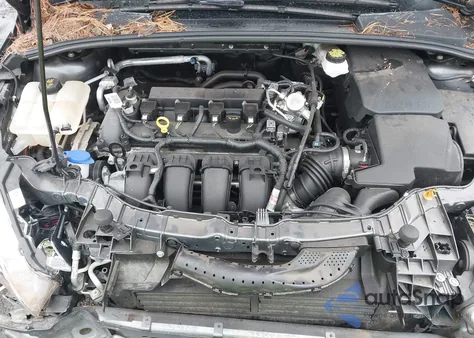 2017 Ford Focus S из США, поврежденный, VIN 1FADP3E25HL345209